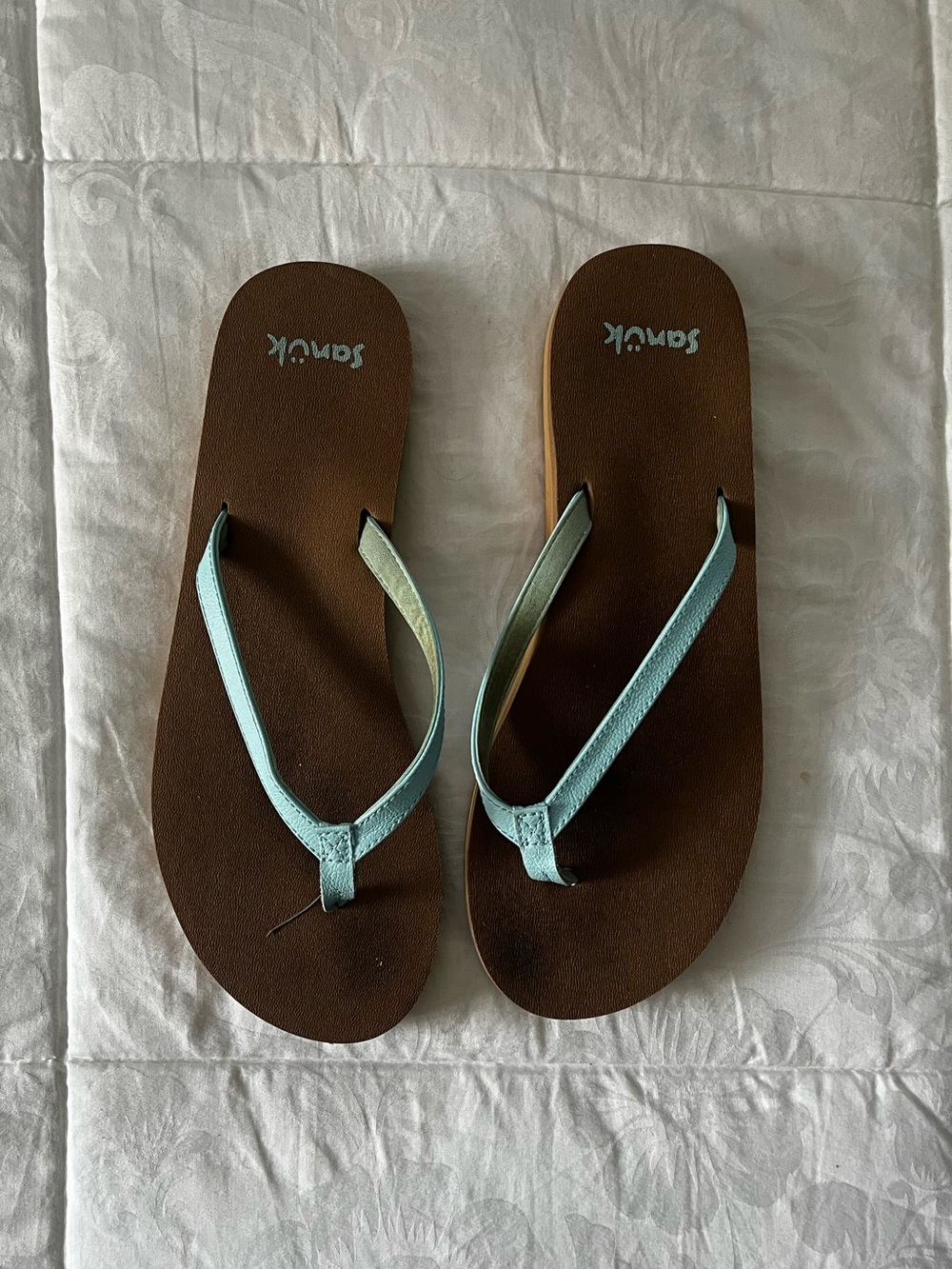 Sanuk teak flip flops